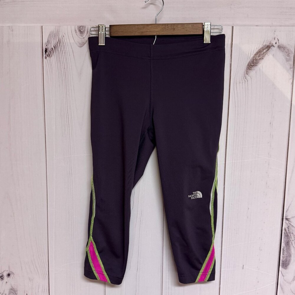 The North Face VaporWick Capri Leggings S Plum EUC Zip Pocket